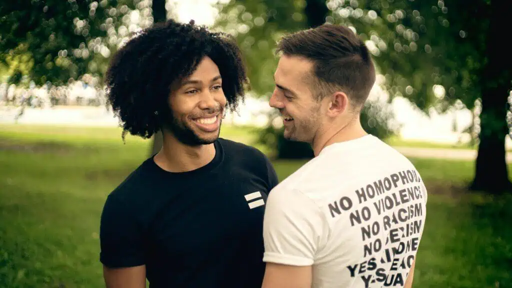 Are gay saunas ok for Bisexual Men? 
